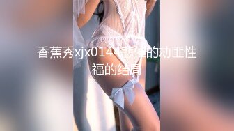 两对情侣情乱啪,壹人享受完壹次双飞还不够,还要妹子戴上假J8去艹妹子,女人艹女人没见吧