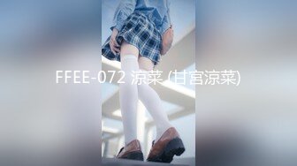 5-13民宿旅馆偷拍  碎花裙过膝袜的大胸美女边玩王者荣耀 男友一边抽插很会享受